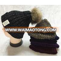 Hot selling yiwu fancy girls mans label faux fur crochet acrylic caps chapeau unisex chunky wholesale factory knitted winter hat