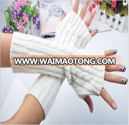 2017 hot sale knitted warm christmas 100%acrylic women winter gloves